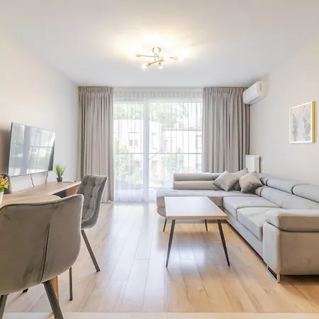 Sloneczna Harmony By Bookinghost *