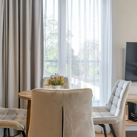 Sloneczna Harmony By Bookinghost