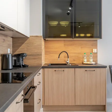 Sloneczna Harmony By Bookinghost * Kattowitz