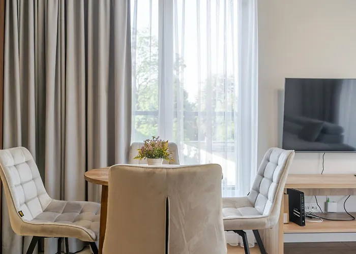 Sloneczna Harmony By Bookinghost