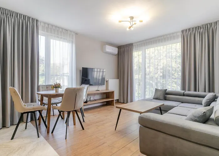 Sloneczna Harmony By Bookinghost